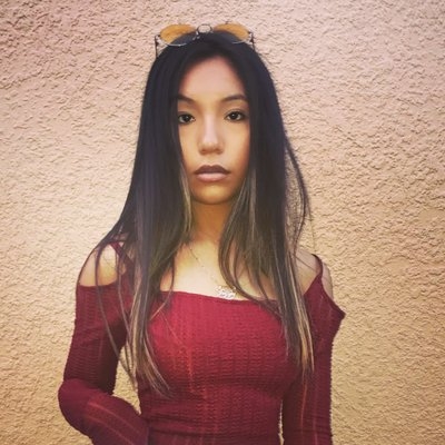Jazlyn G Autograph Profile