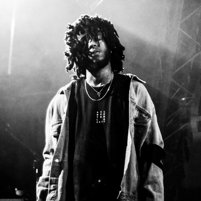 6LACK Autograph Profile