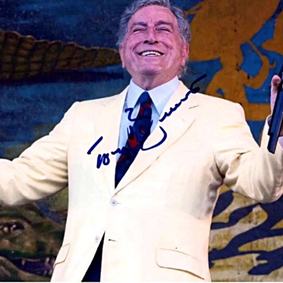 Tony Bennett Autograph Profile