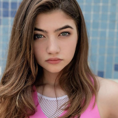 Samantha Gangal Autograph Profile