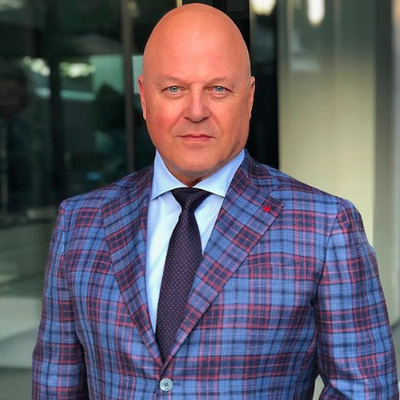 Michael Chiklis Autograph Profile