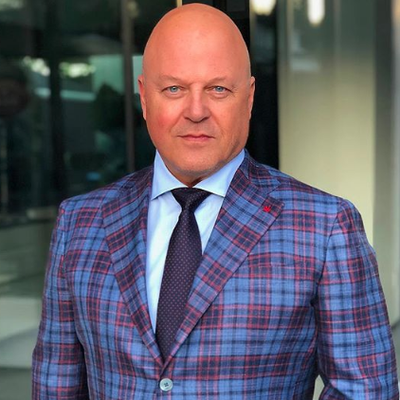 Michael Chiklis