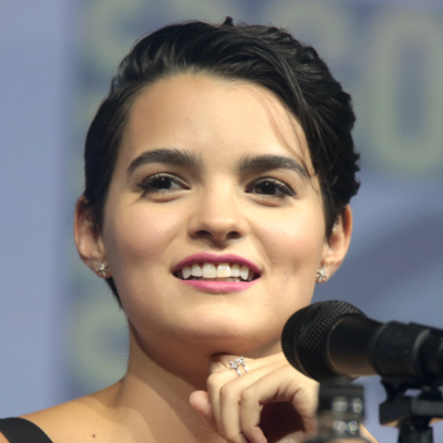 Brianna Hildebrand Autograph Profile