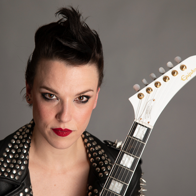 Lzzy Hale Autograph Profile