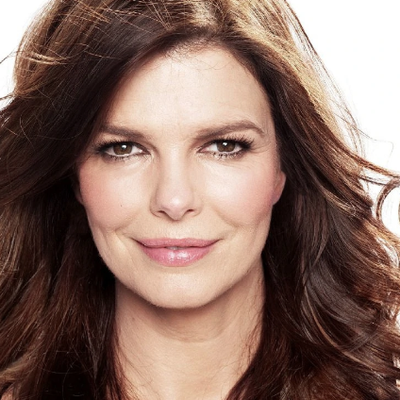 Jeanne Tripplehorn Autograph Profile