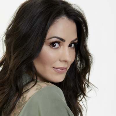 Michelle Borth Autograph Profile