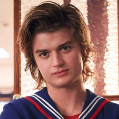 Joe Keery Autograph Profile