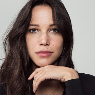 Caroline Ford Autograph Profile