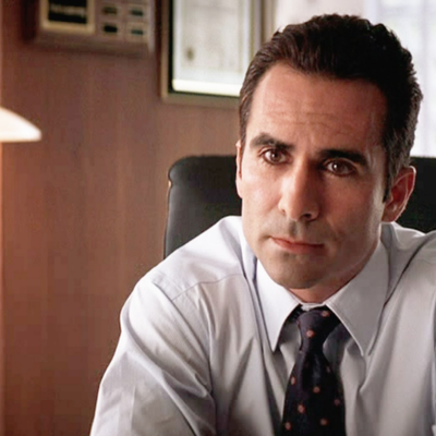 Nestor Carbonell Autograph Profile