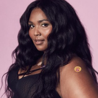Lizzo Autograph Profile