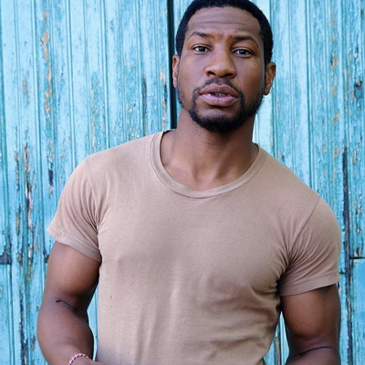 Jonathan Majors Autograph Profile