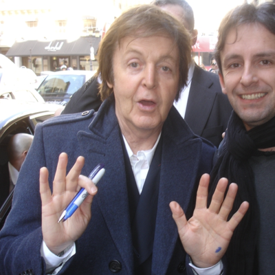 Paul McCartney Autograph Profile