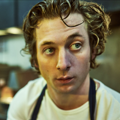 Jeremy Allen White Autograph Profile