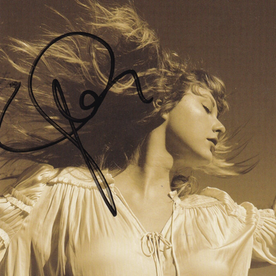 Taylor Swift Autograph Profile