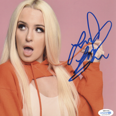 Tana Mongeau Autograph Profile
