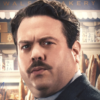 Dan Fogler Autograph Profile