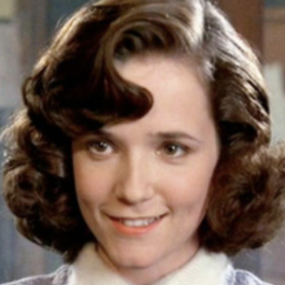 Lea Thompson Autograph Profile