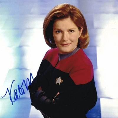 Kate Mulgrew Autograph Profile