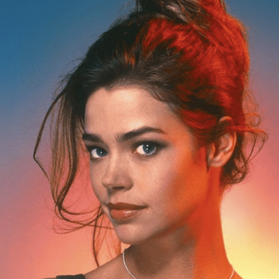 Denise Richards Autograph Profile