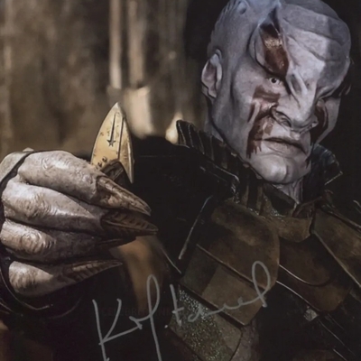 Kenneth Mitchell Autograph Profile