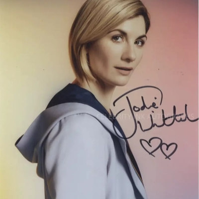 Jodie Whittaker Autograph Profile