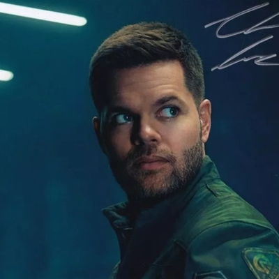 Wes Chatham Autograph Profile