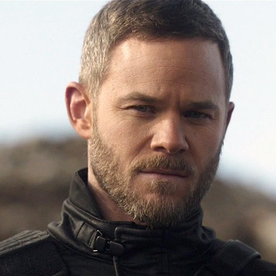 Aaron Ashmore Aaron Ashmore