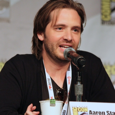 Aaron Stanford Autograph Profile Aaron Stanford Autograph Profile