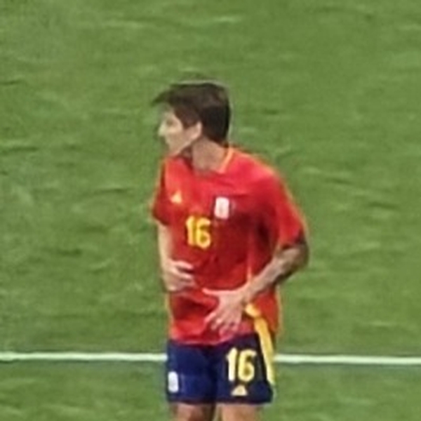 Adrián Bernabé