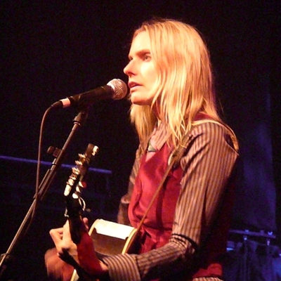 Aimee Mann Autograph Profile Aimee Mann Autograph Profile