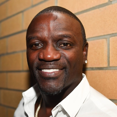 Akon Autograph Profile