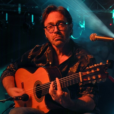 Al Di Meola Autograph Profile