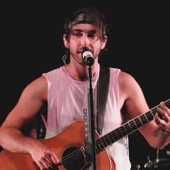 Alex Gaskarth