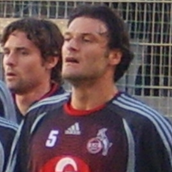 Alpay Özalan
