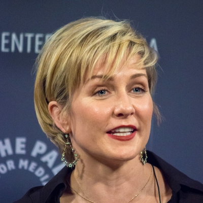 Amy Carlson
