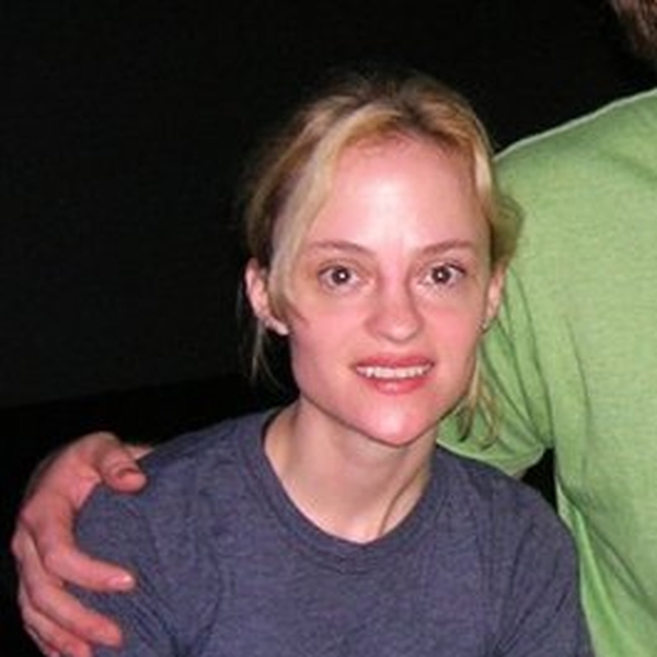 Angela Bettis