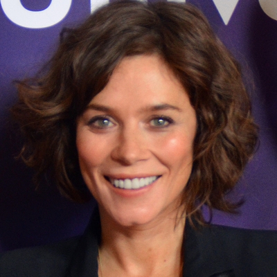 Anna Friel