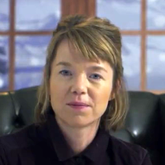 Anna Maxwell Martin