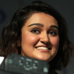 Ariela Barer