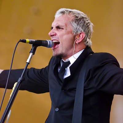 Art Alexakis Autograph Profile