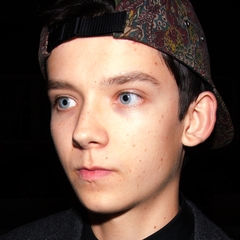 Asa Butterfield