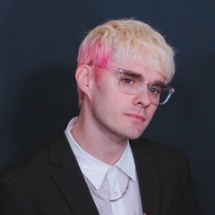 Awsten Knight