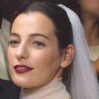 Ayelet Zurer