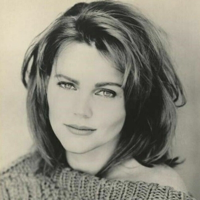 Belinda Carlisle Autograph Profile