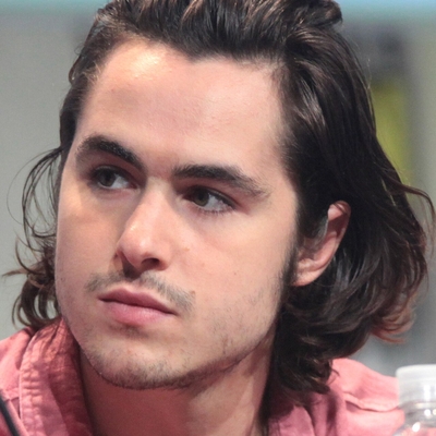 Ben Schnetzer Autograph Profile