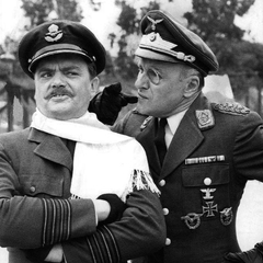 Bernard Fox