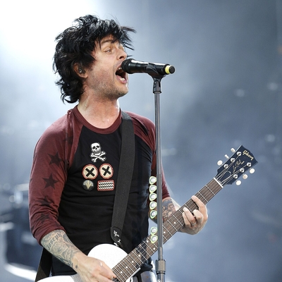 Billie Joe Armstrong Autograph Profile