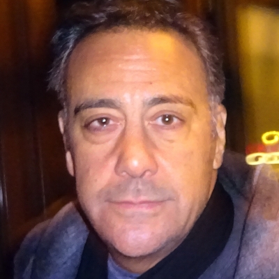 Brad Garrett Autograph Profile