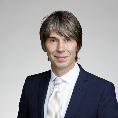 Brian Cox Autograph Profile