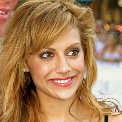 Brittany Murphy Autograph Profile